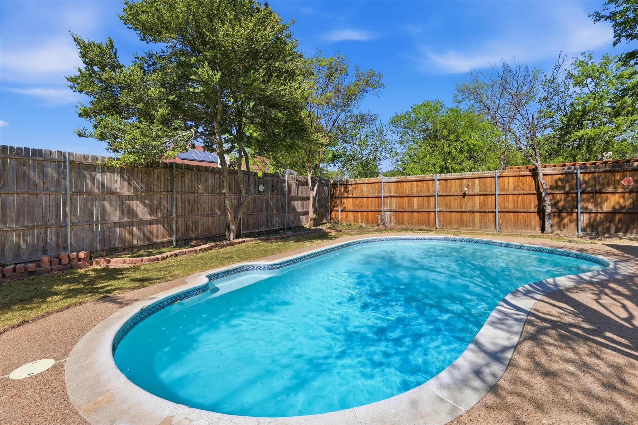 1140 W Hills Terrace Saginaw TX 76179