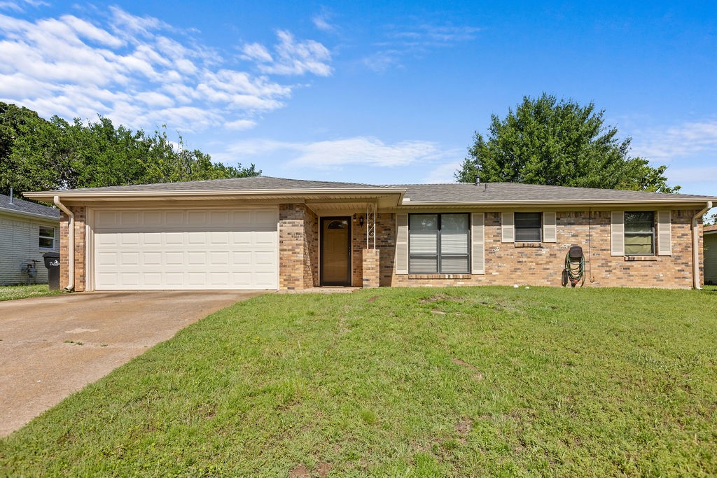2022 Jerry Avenue Denison TX 75020