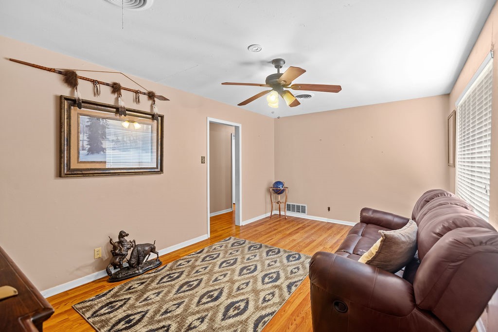 2022 Jerry Avenue Denison TX 75020