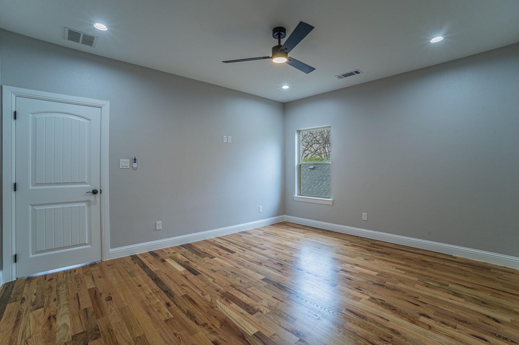 8319 Deep Green Drive Dallas TX 75249