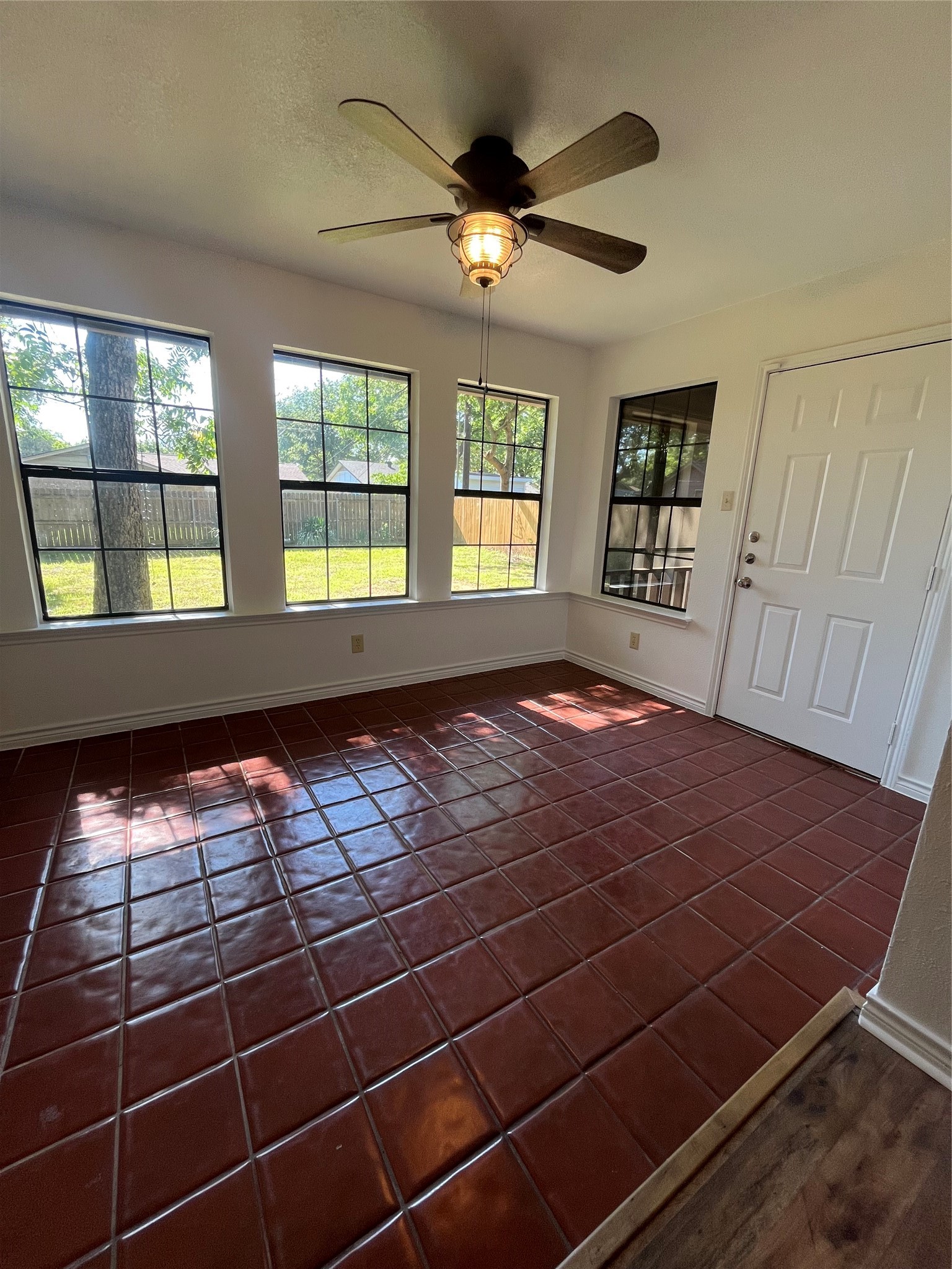2302 Mercedes Road Denton TX 76205