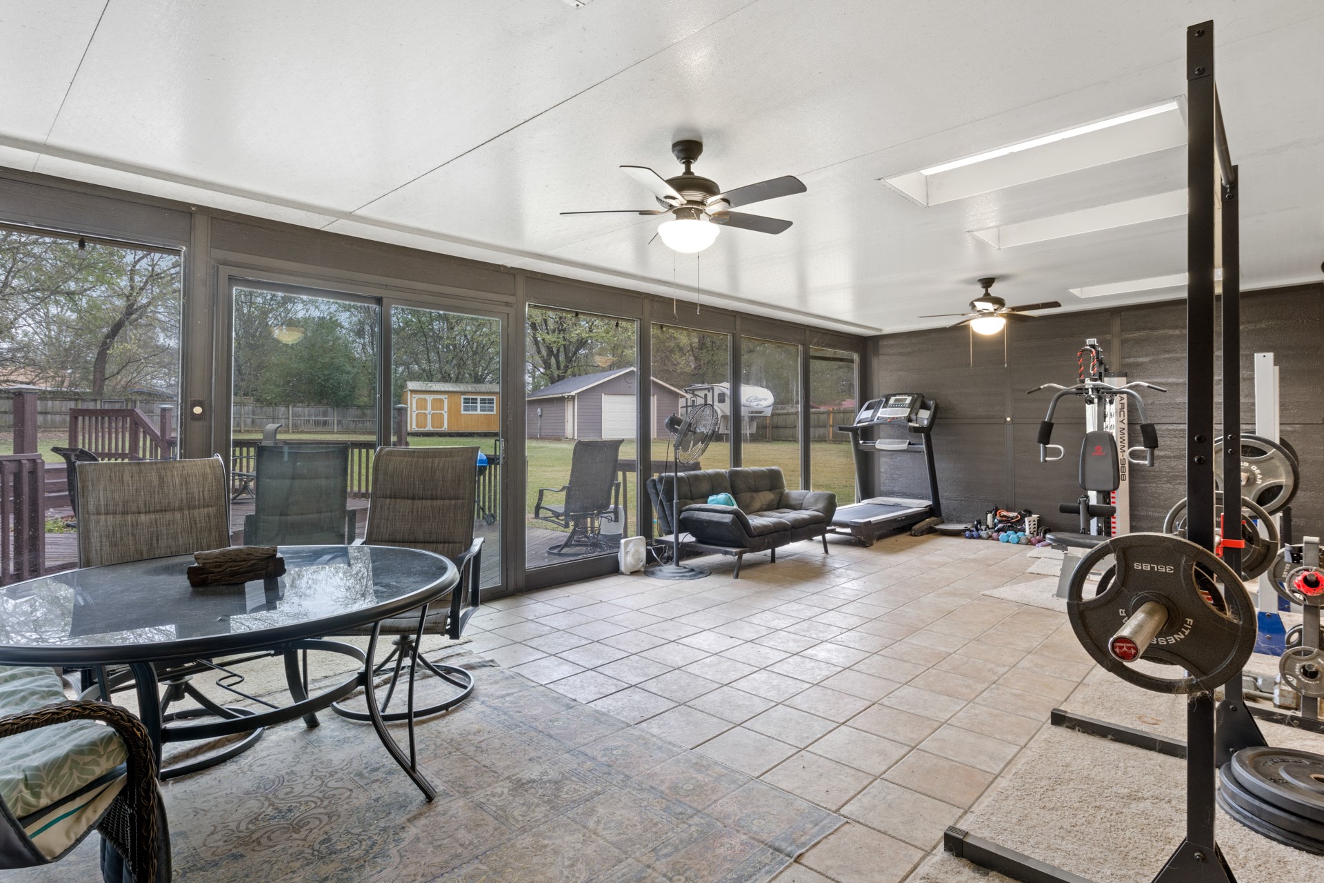 195 County Road 4164 Pittsburg TX 75686