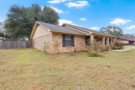 195 County Road 4164 Pittsburg TX 75686