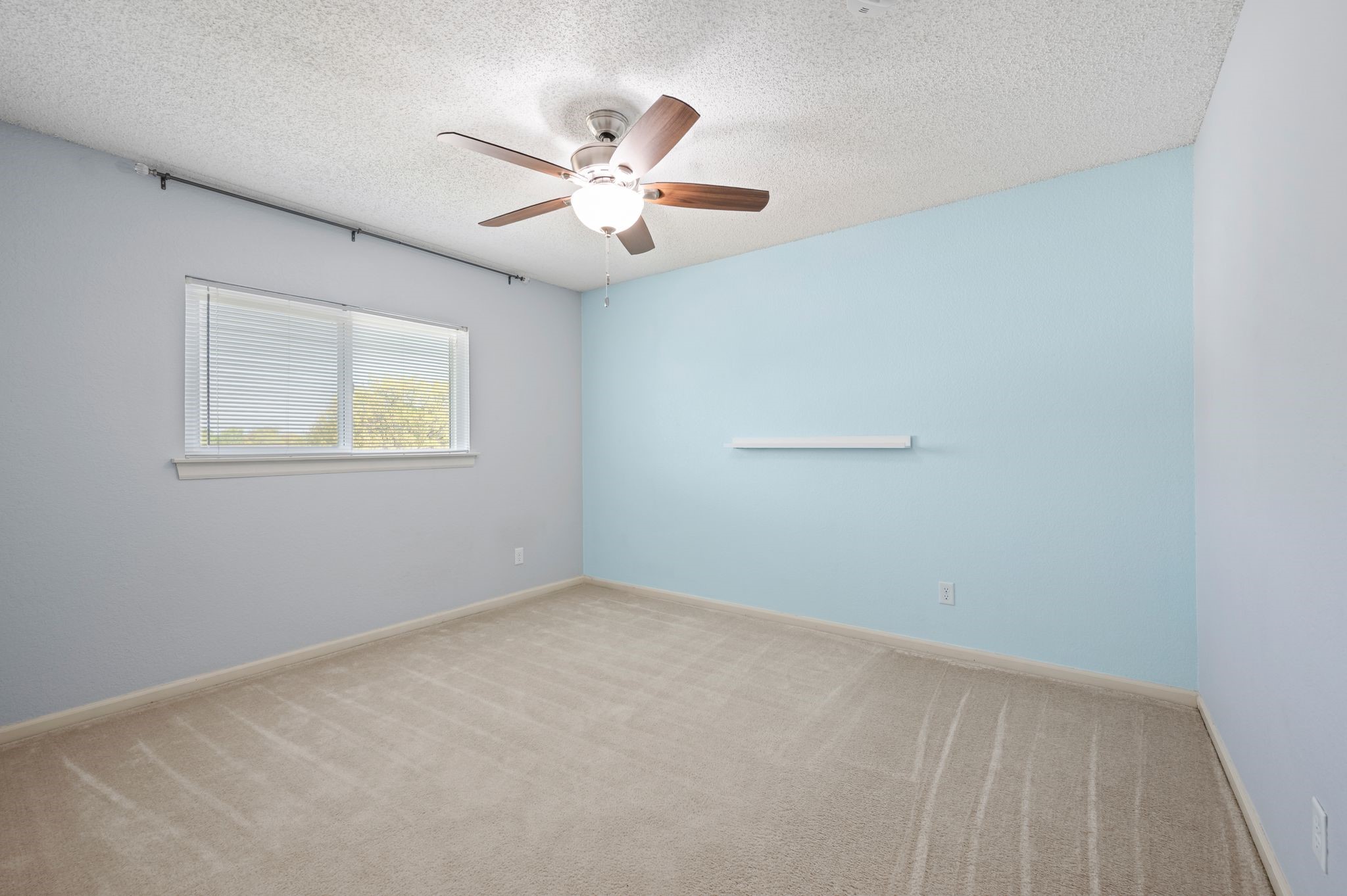 2621 Bayberry Lane Euless TX 76039
