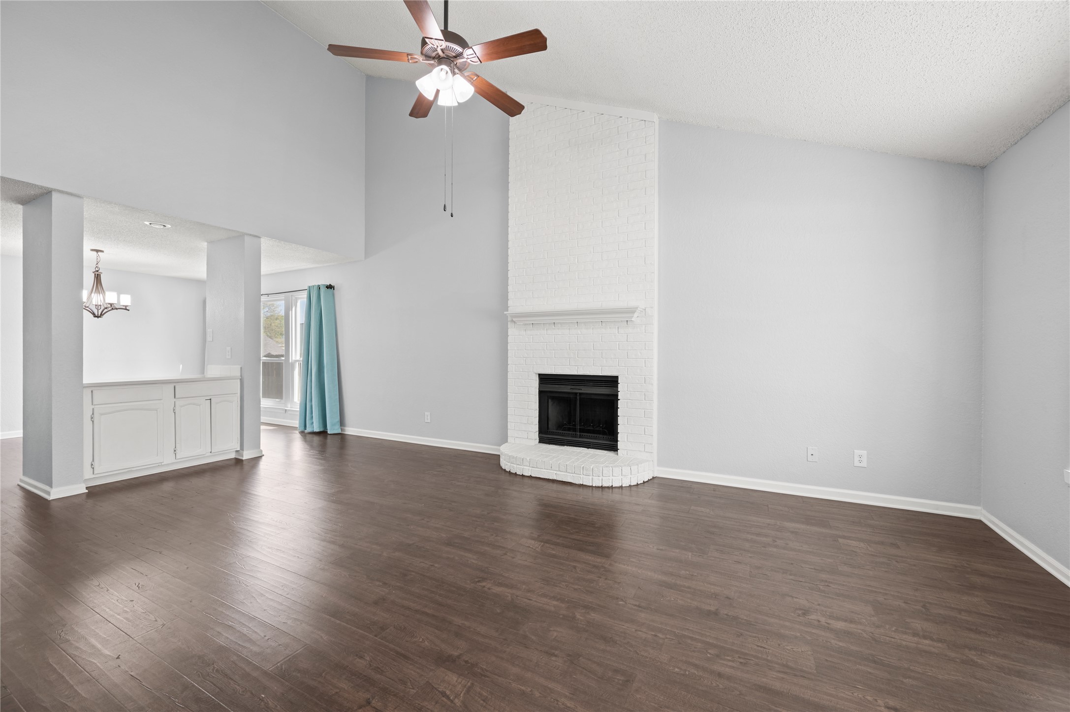 2621 Bayberry Lane Euless TX 76039