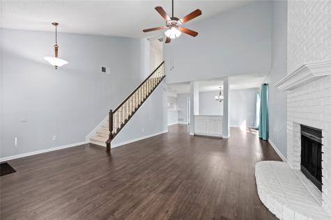 2621 Bayberry Lane Euless TX 76039