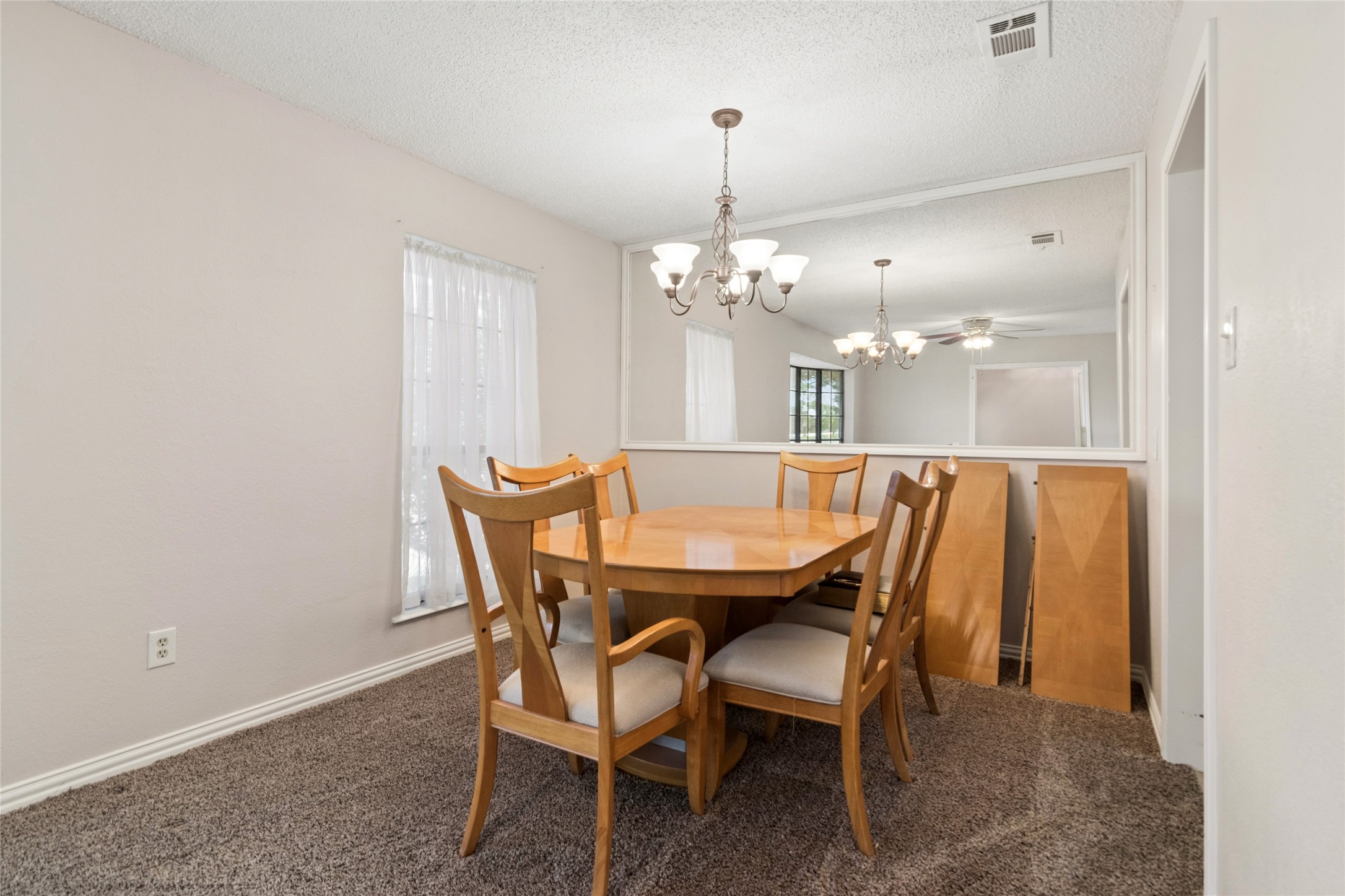 130 Clinton Lane Midlothian TX 76065