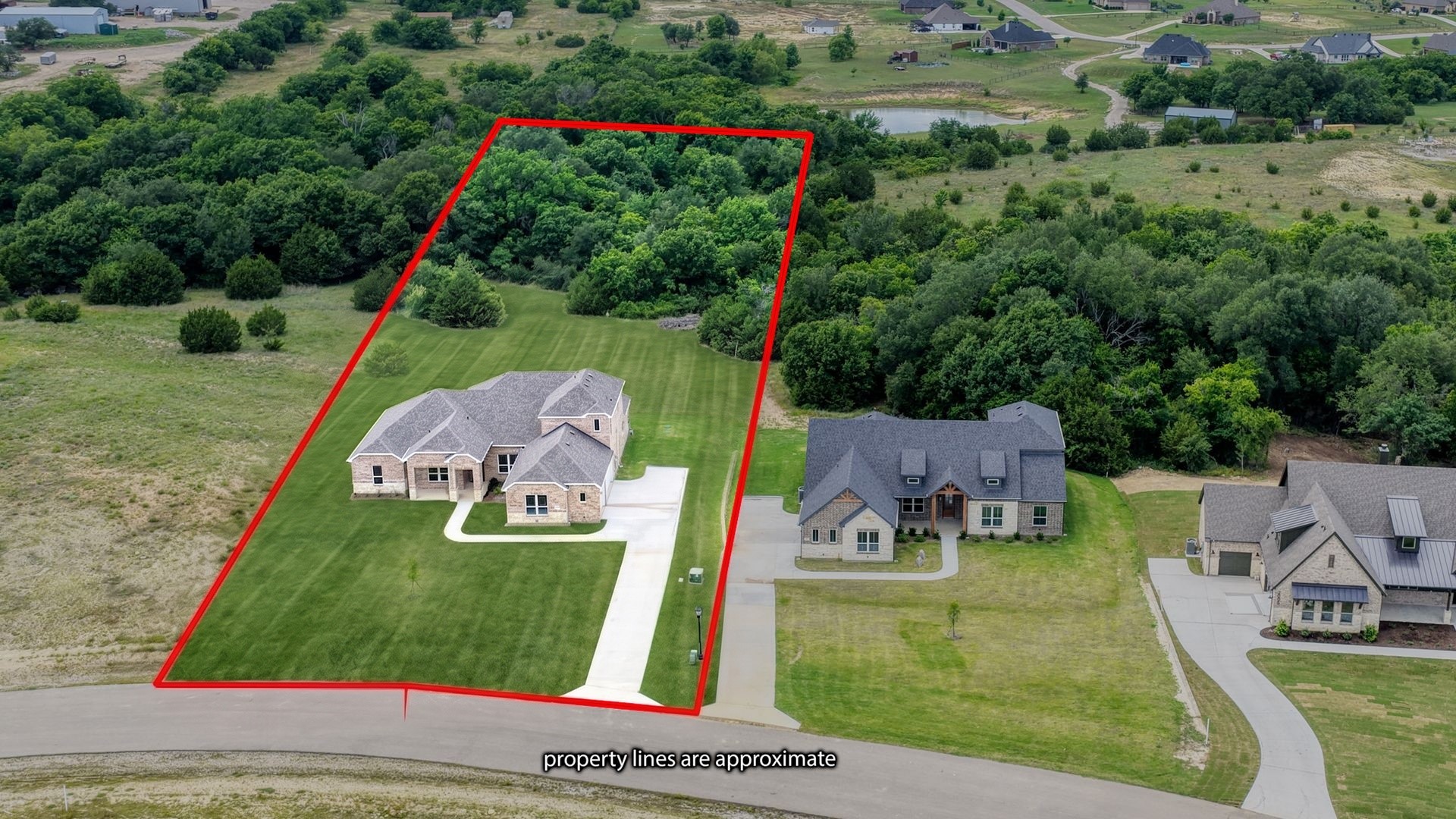 1097 Woodland Road Weatherford TX 76088
