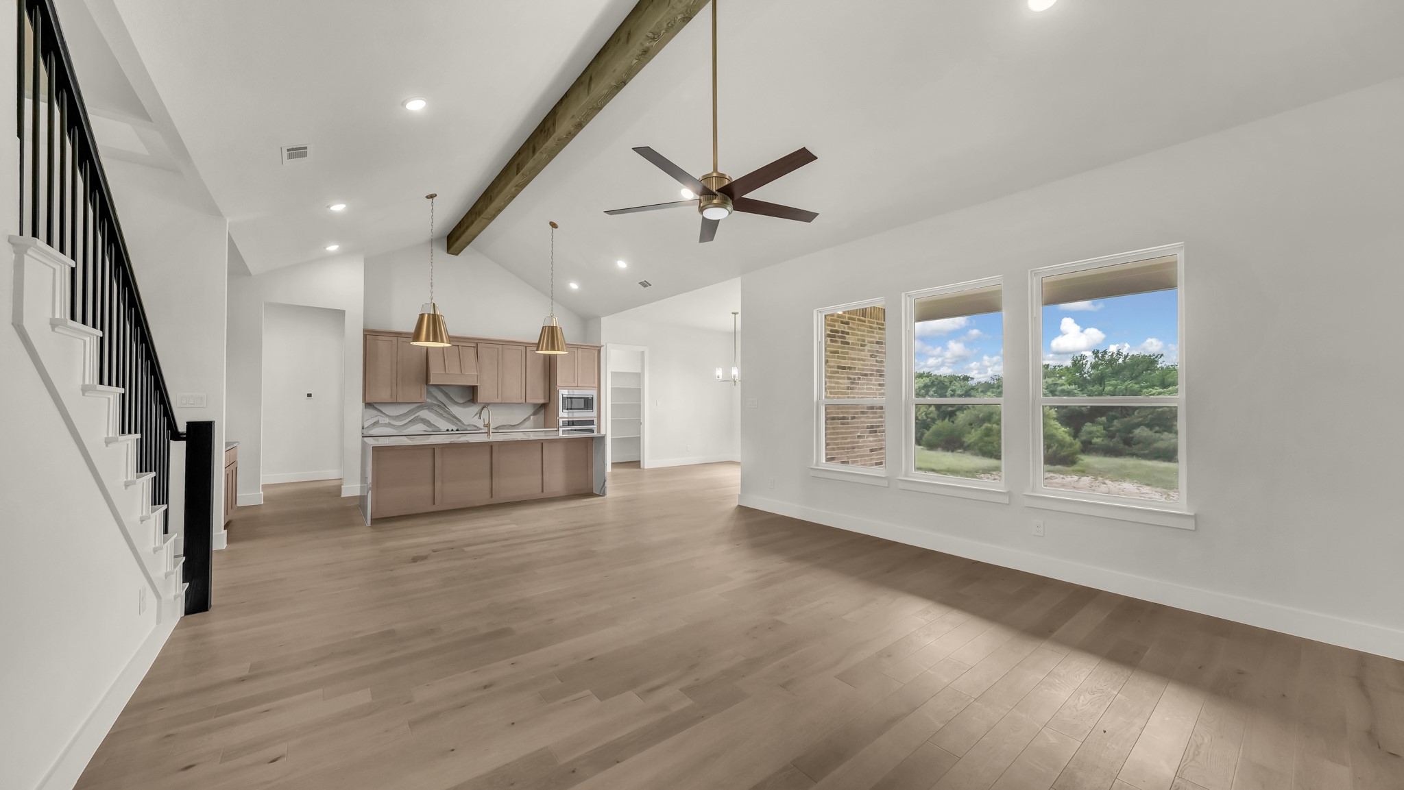 1097 Woodland Road Weatherford TX 76088
