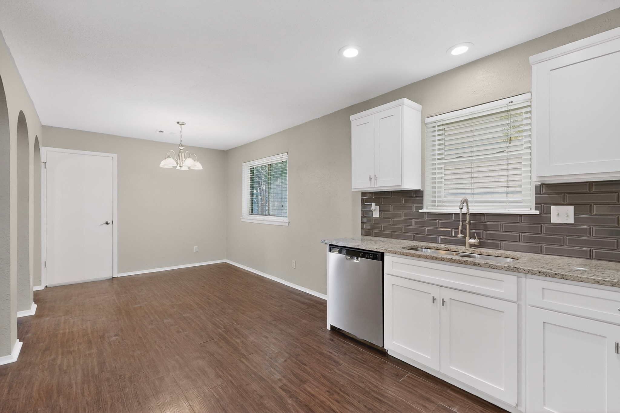 1620 Glenhill Lane Lewisville TX 75077