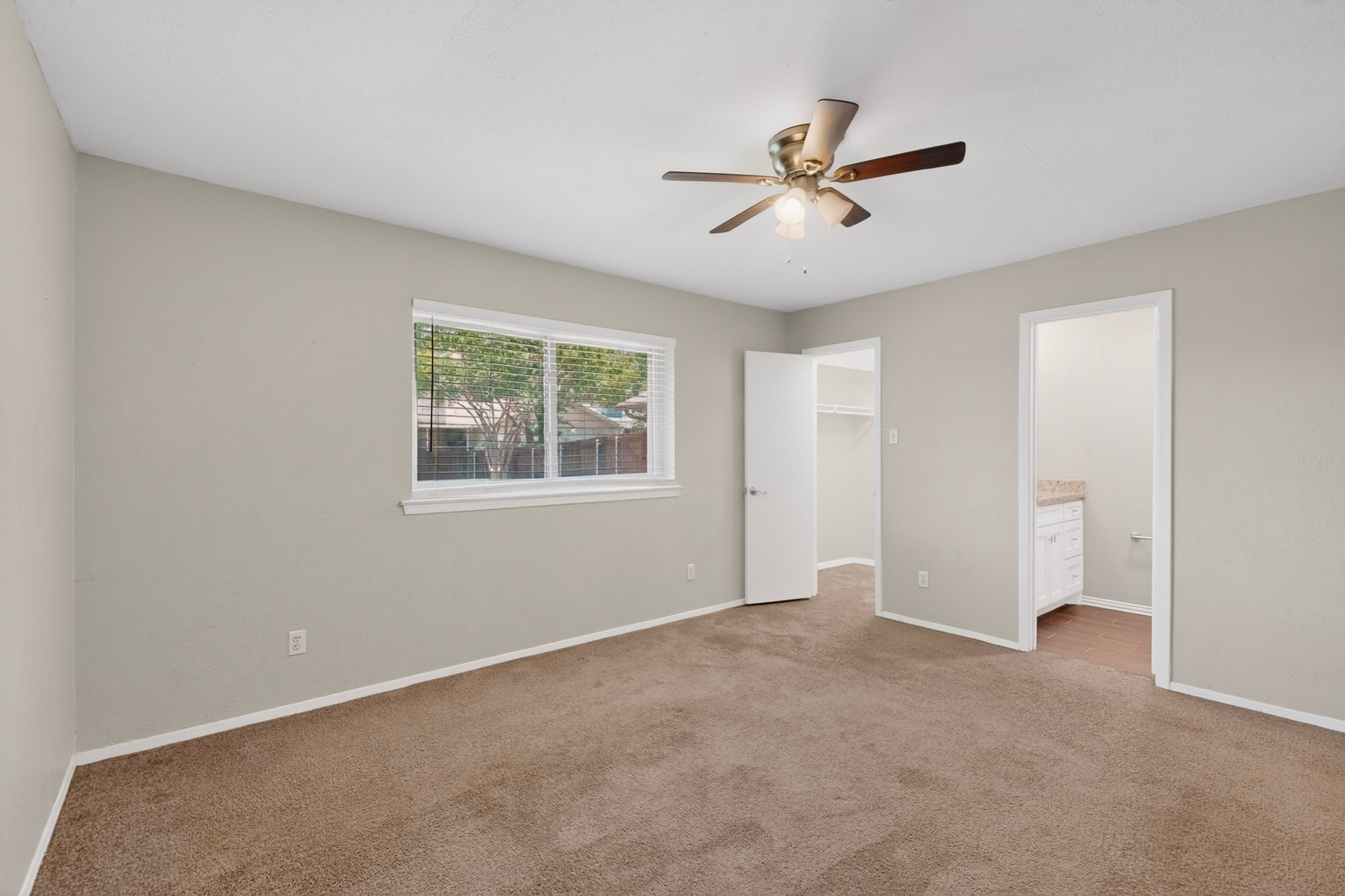 1620 Glenhill Lane Lewisville TX 75077