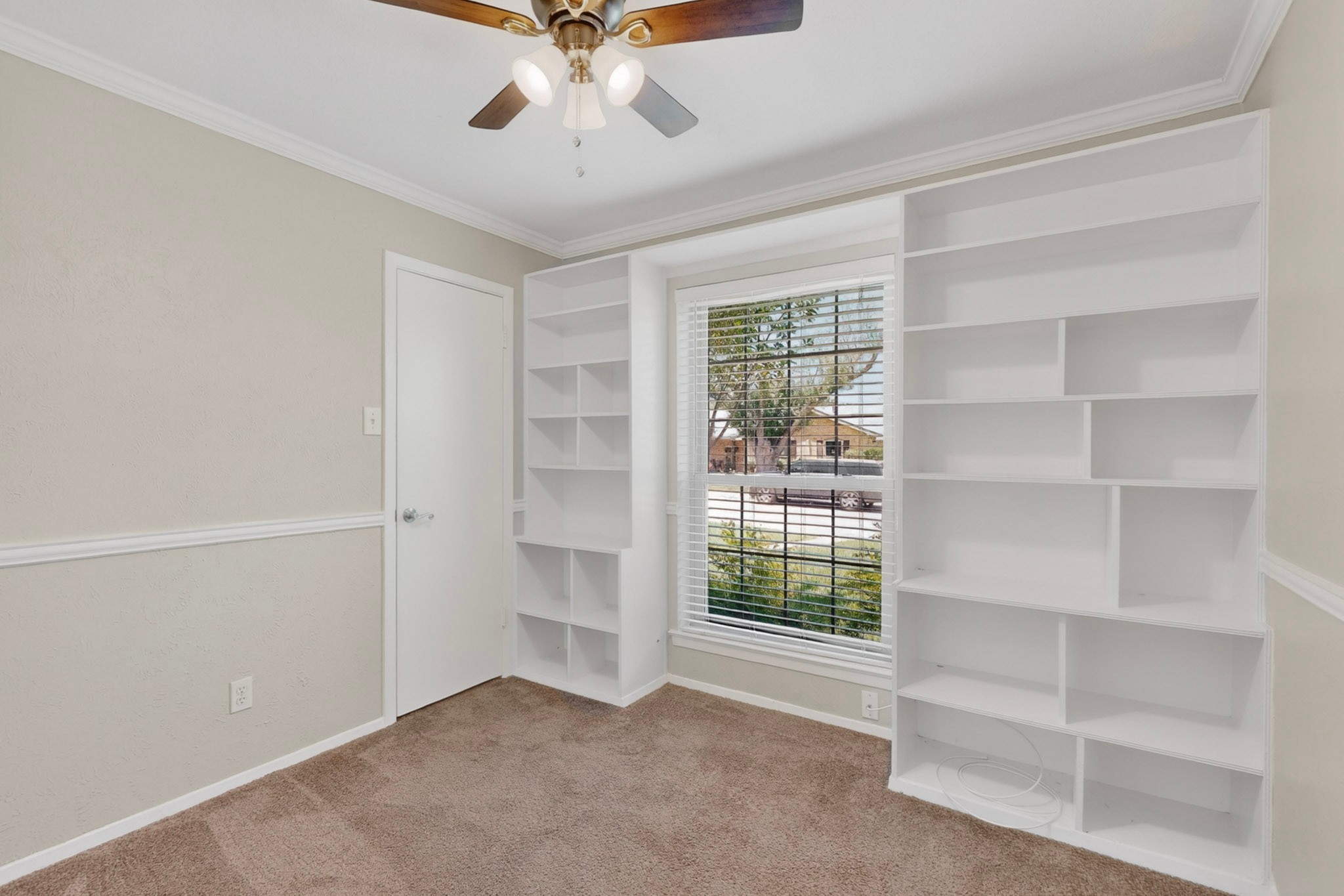1620 Glenhill Lane Lewisville TX 75077