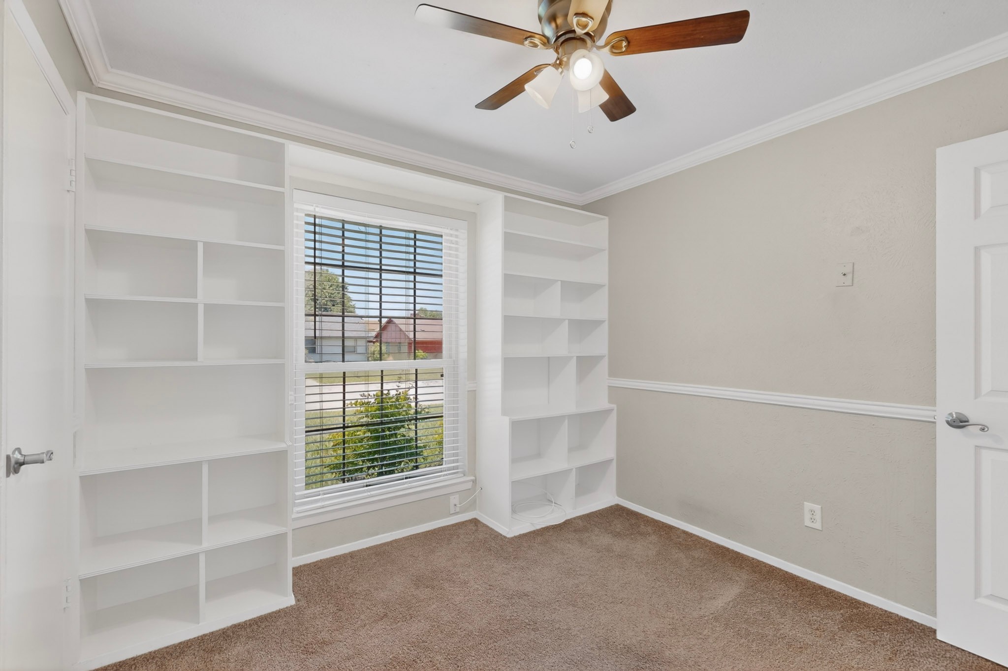 1620 Glenhill Lane Lewisville TX 75077