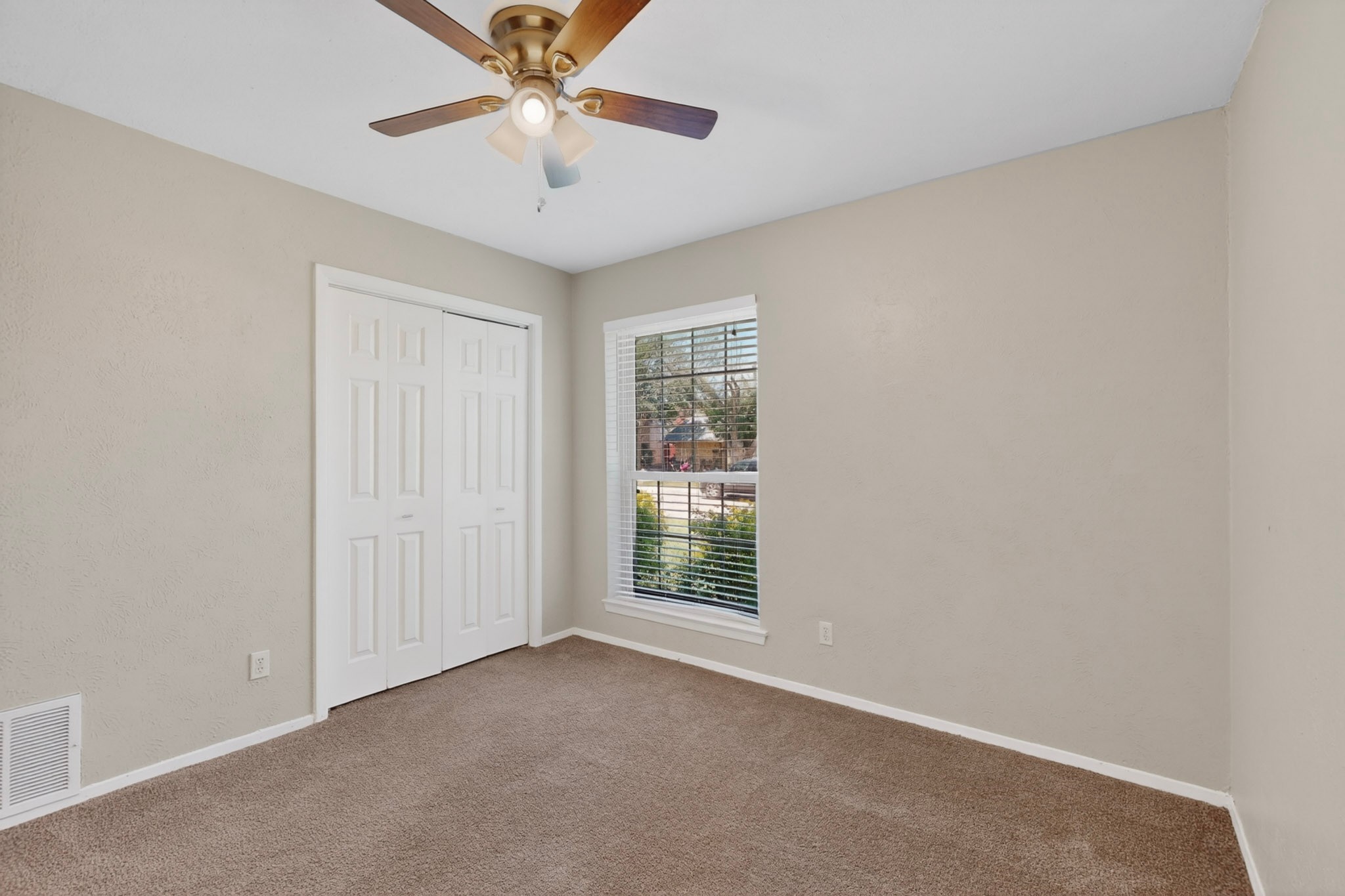 1620 Glenhill Lane Lewisville TX 75077