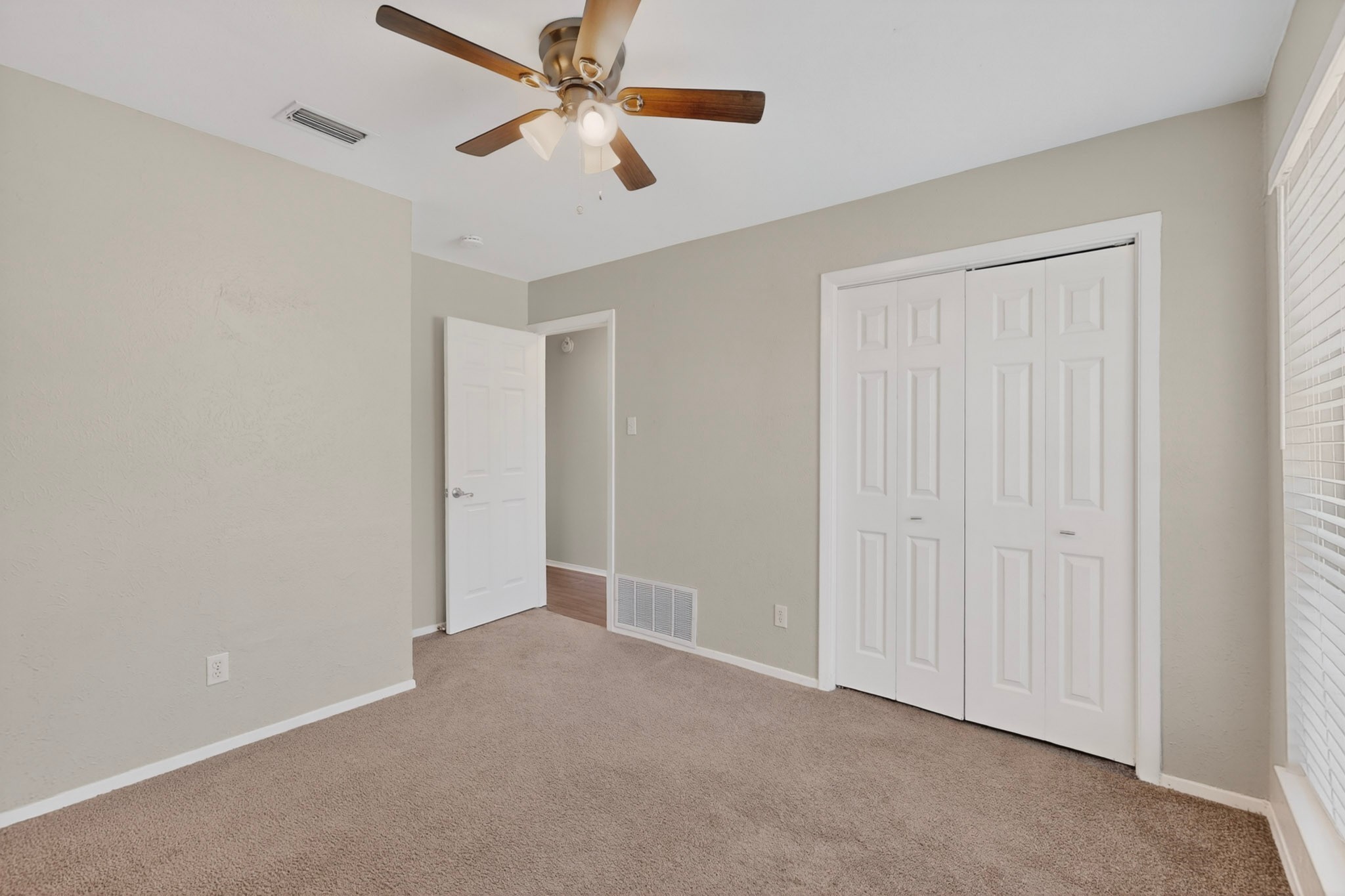 1620 Glenhill Lane Lewisville TX 75077