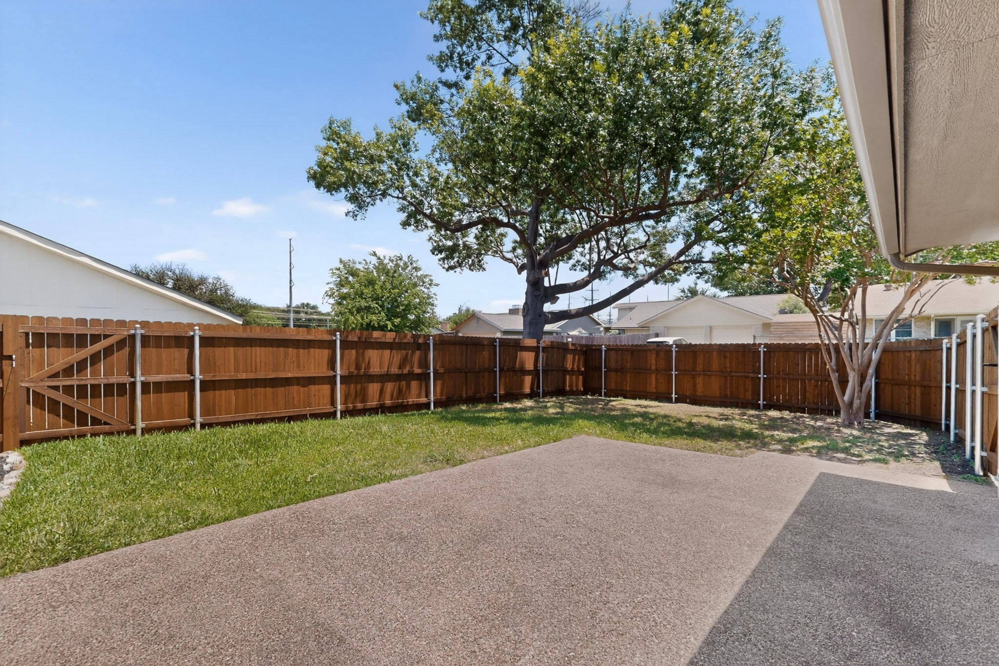 1620 Glenhill Lane Lewisville TX 75077