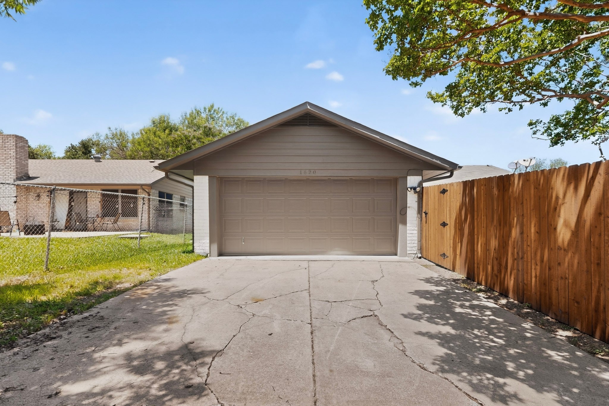 1620 Glenhill Lane Lewisville TX 75077