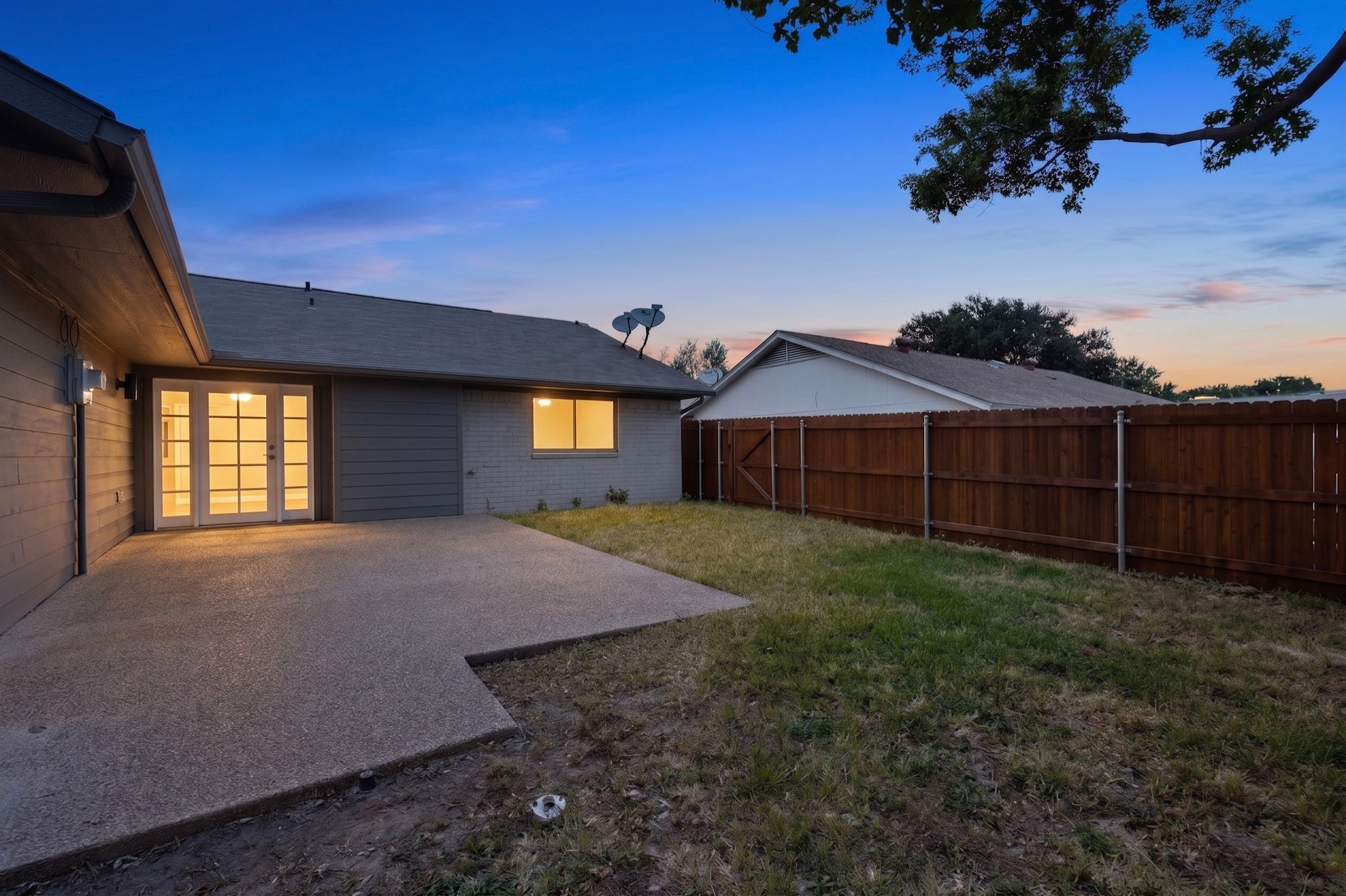 1620 Glenhill Lane Lewisville TX 75077