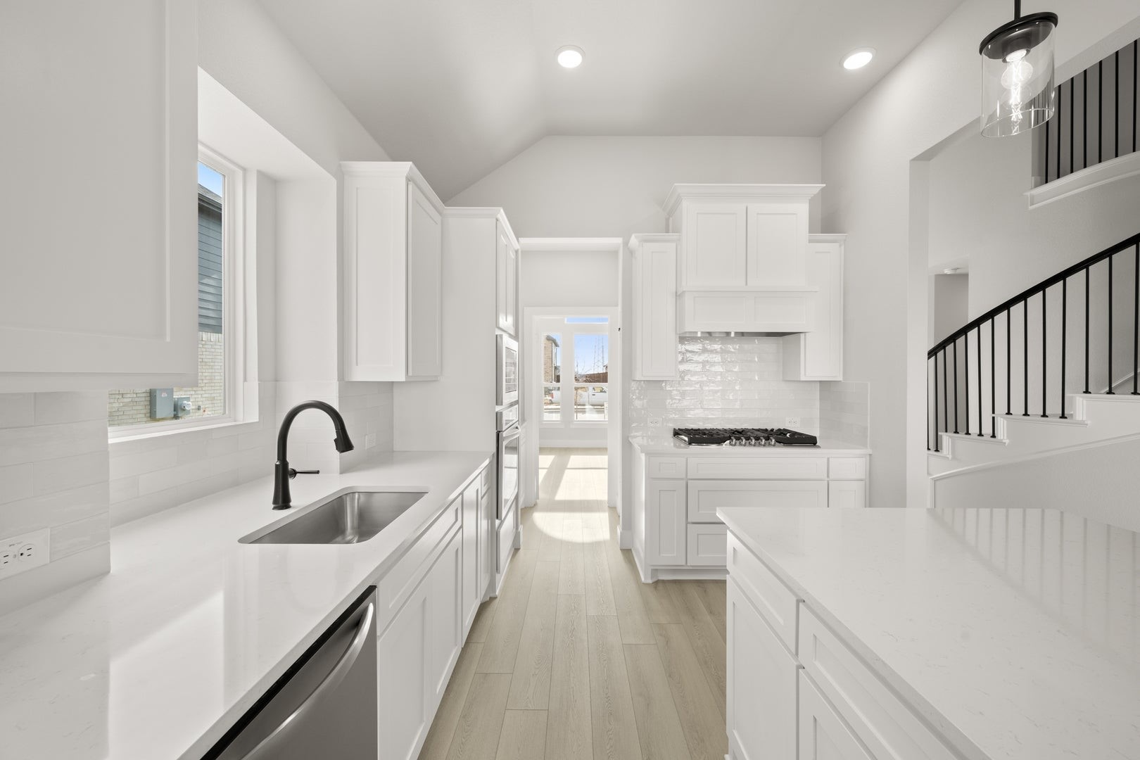 3703 Ironwood Street Midlothian TX 76065