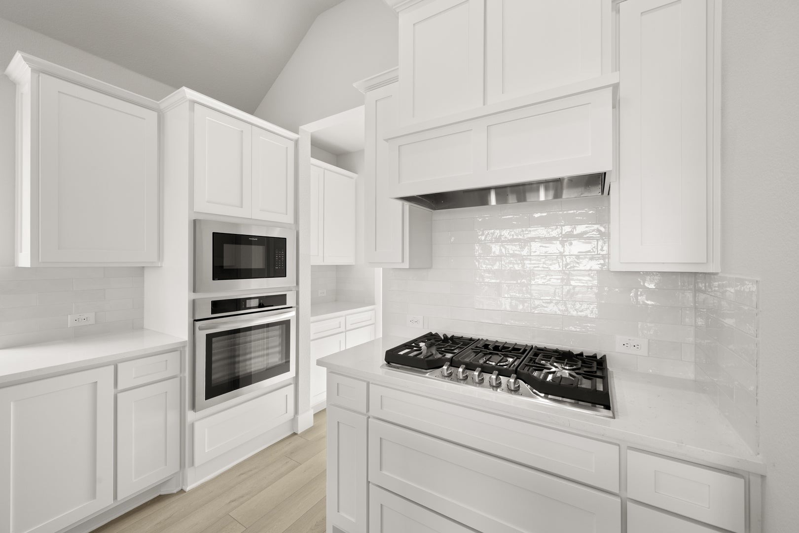 3703 Ironwood Street Midlothian TX 76065