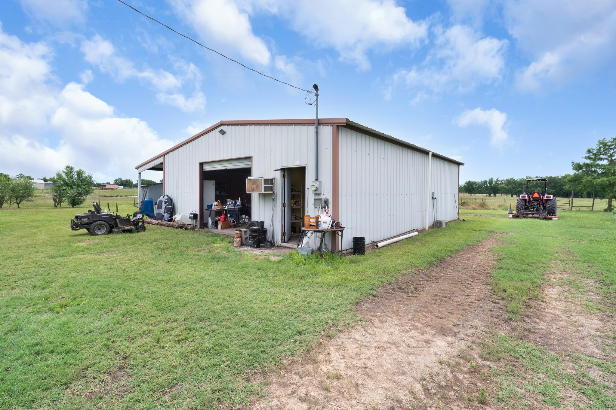 2287 Fm-3132 Klondike TX 75448