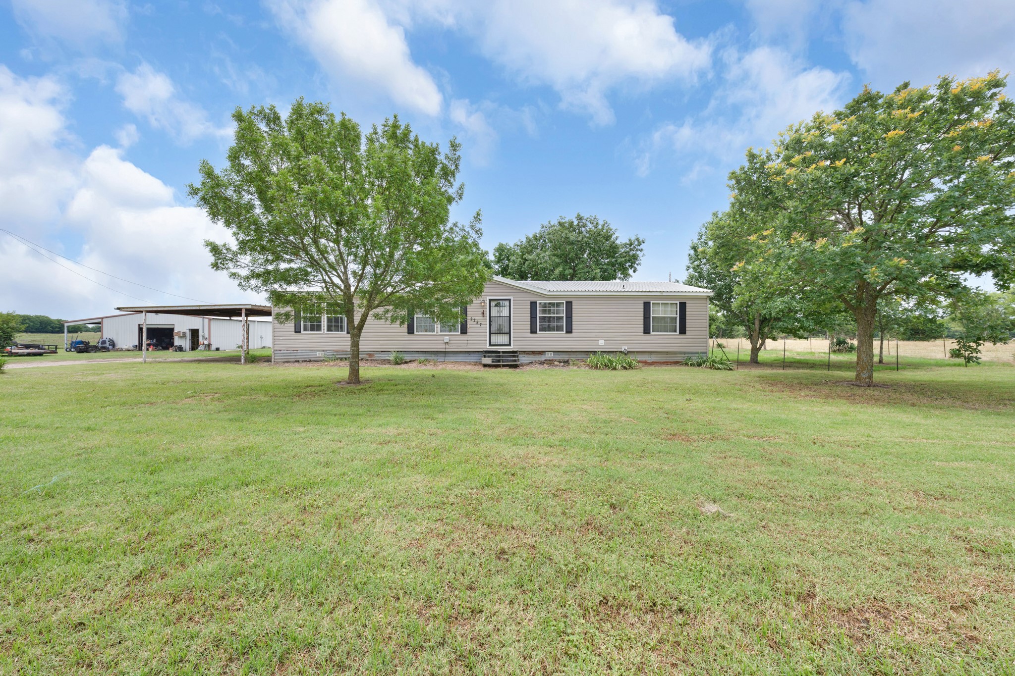 2287 Fm-3132 Klondike TX 75448