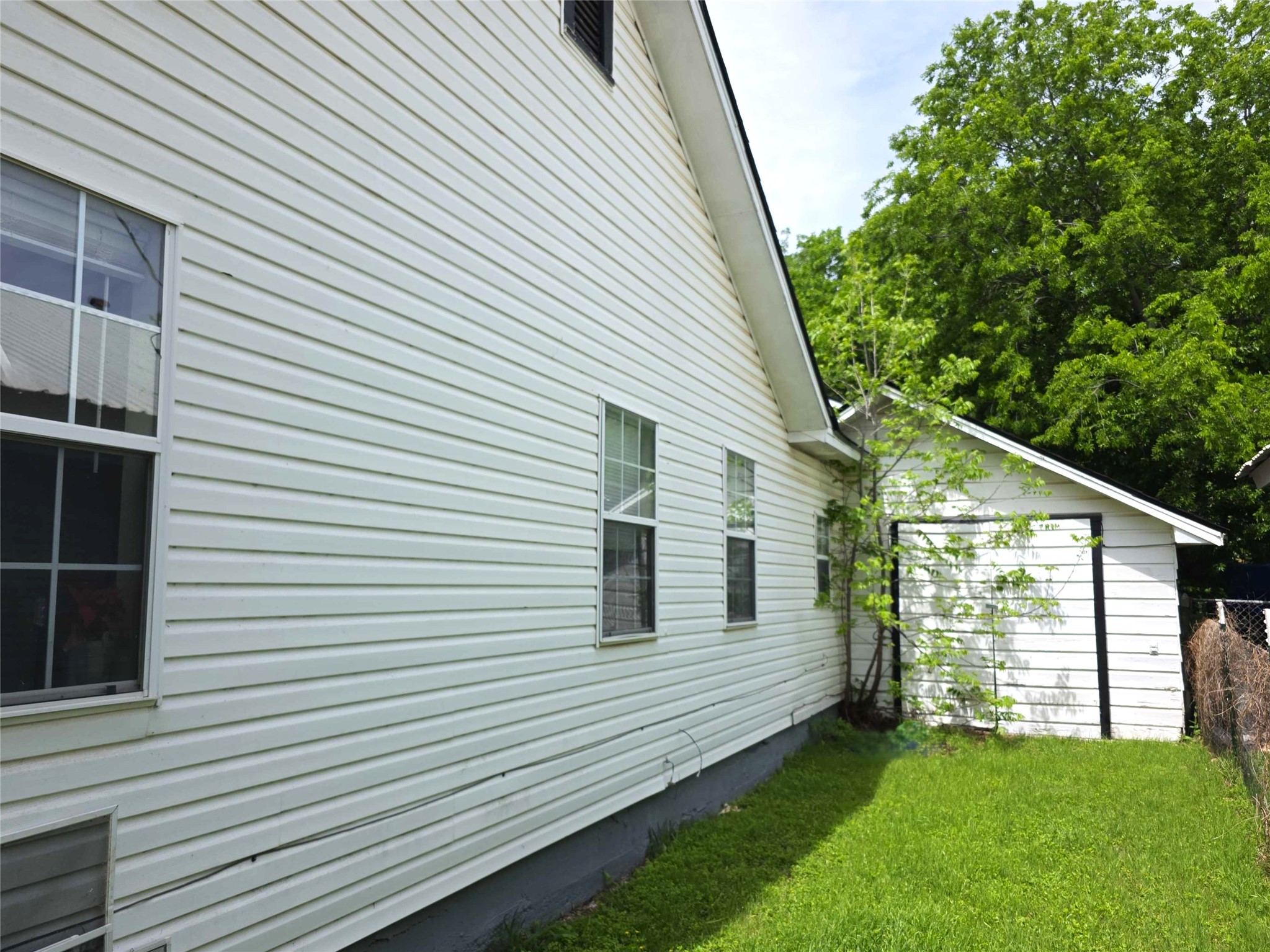 1313 Avenue J Brownwood TX 76801