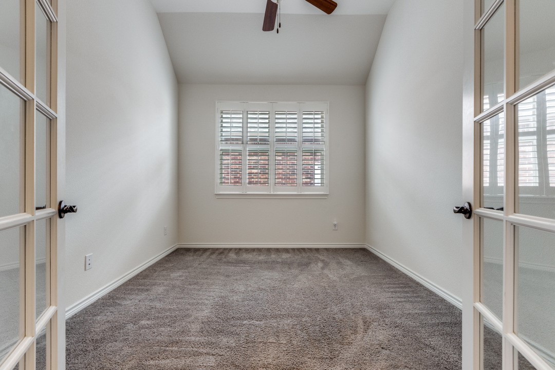 809 Orleans Square Aubrey TX 76227