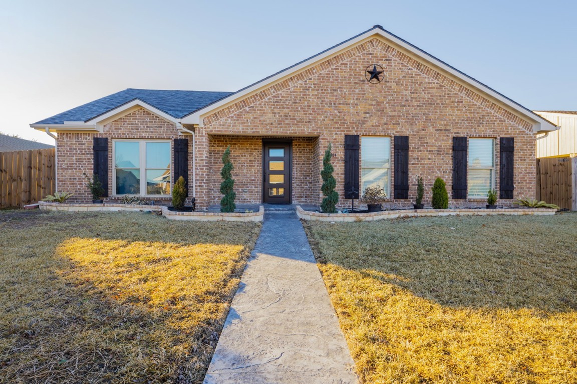4814 Freeport Drive Garland TX 75043