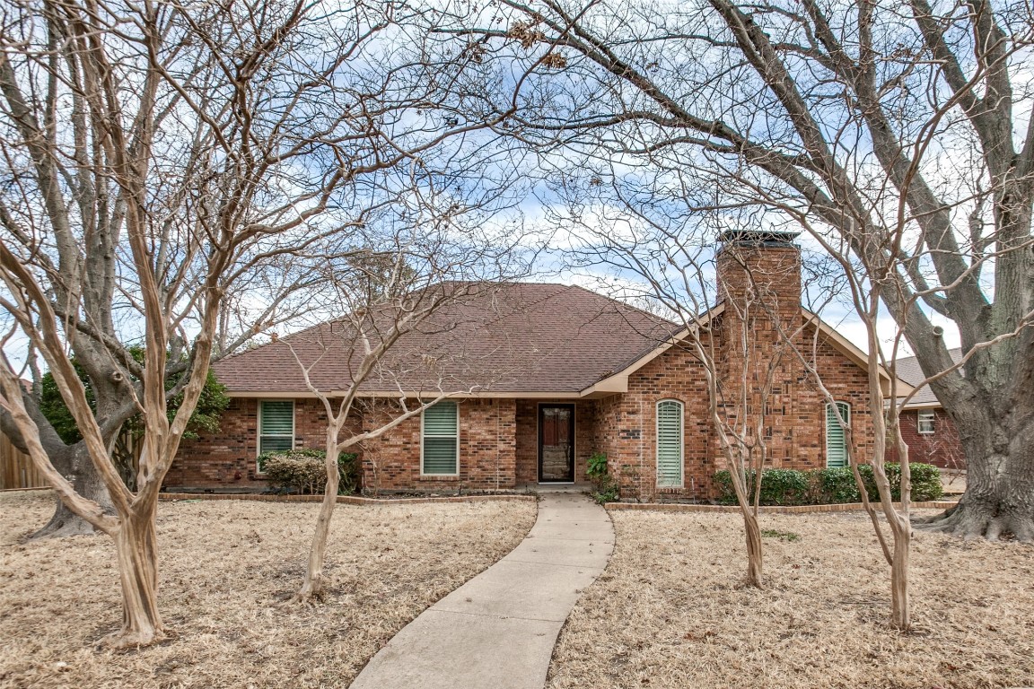 2714 Ridgeview Lane Garland TX 75044