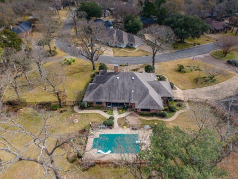 1102 Oval Drive Athens TX 75751