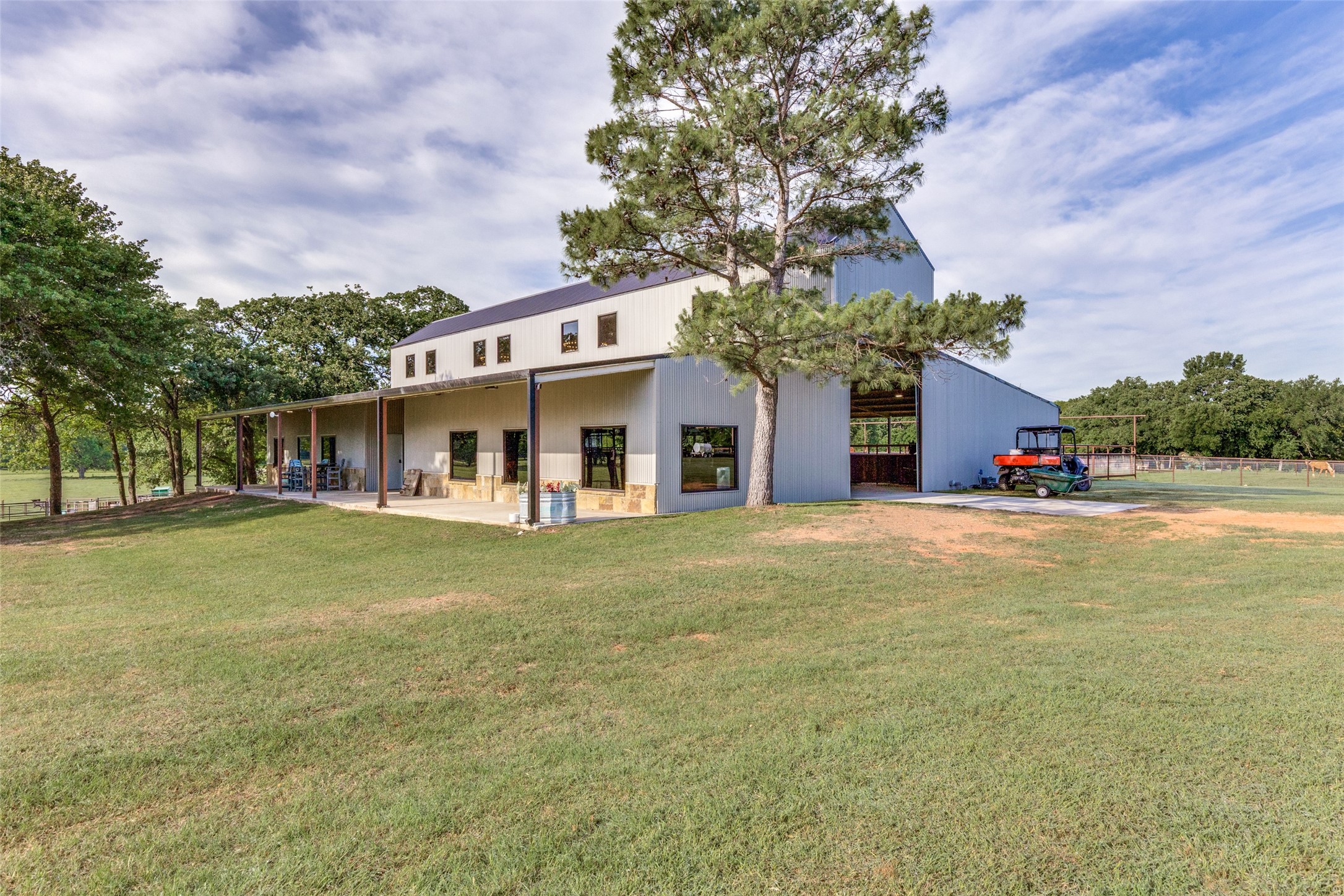 1148 County Road 1591 Alvord TX 76225