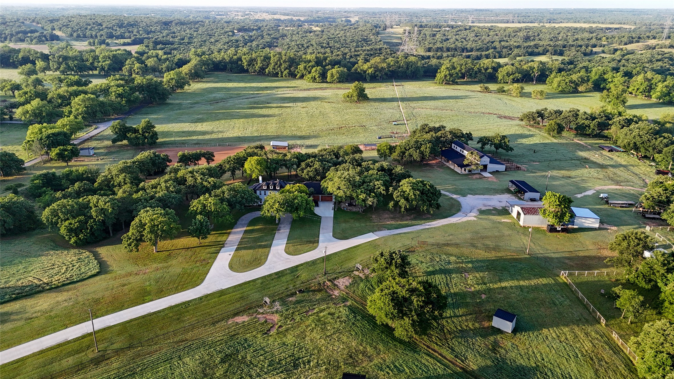 1148 County Road 1591 Alvord TX 76225