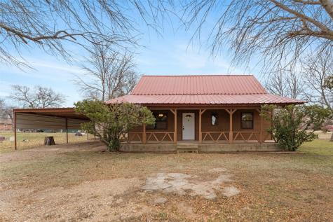 417 W 8th Street Coleman TX 76834