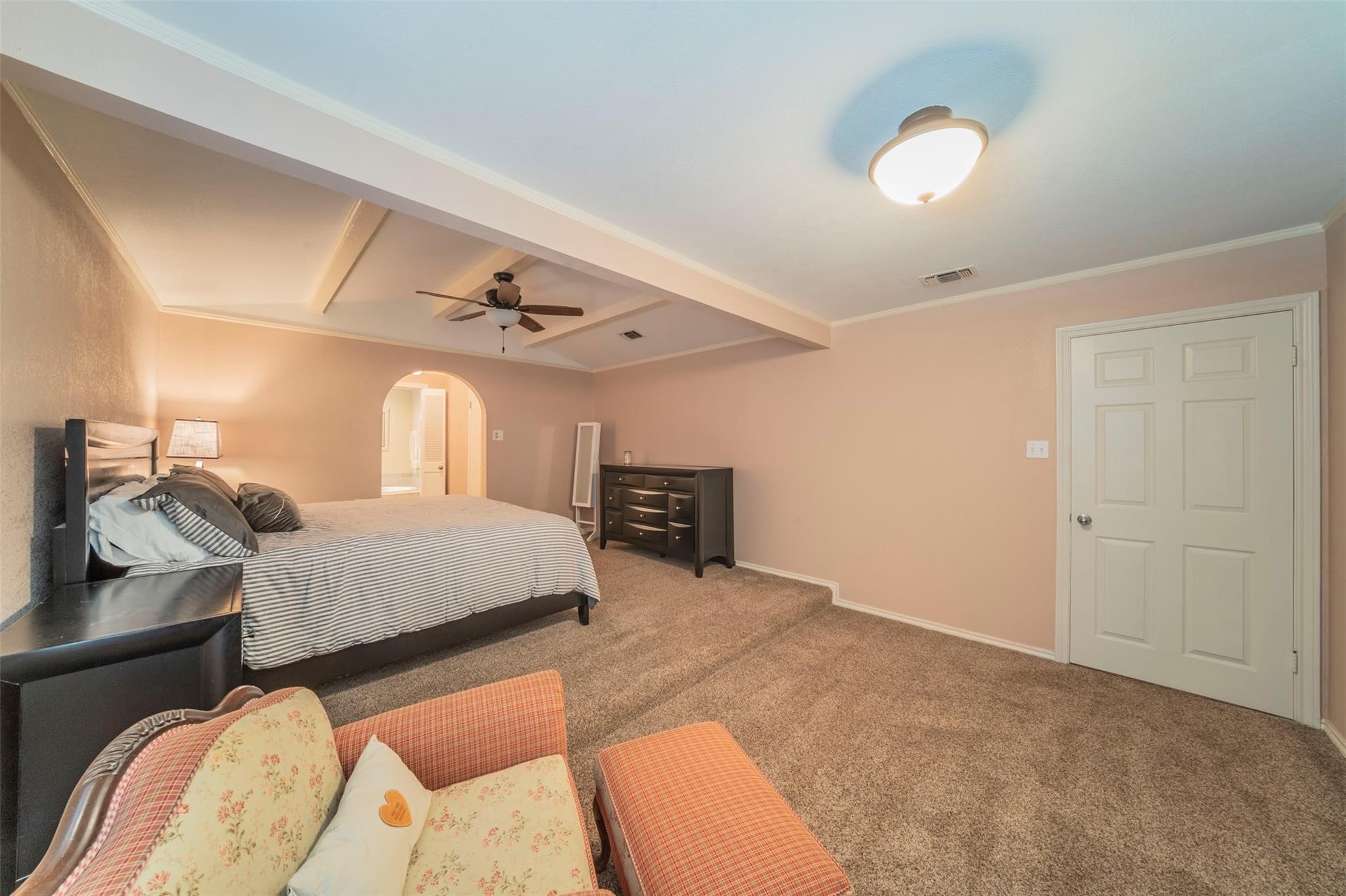 1804 Lincolnshire Drive Bedford TX 76021