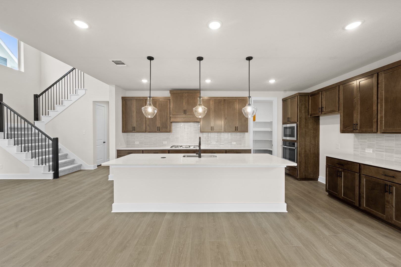 11748 Edgewood Drive Justin TX 76247