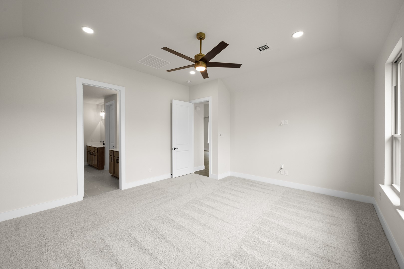 11748 Edgewood Drive Justin TX 76247
