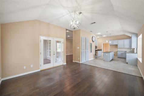 6101 Fox Hunt Drive Arlington TX 76001