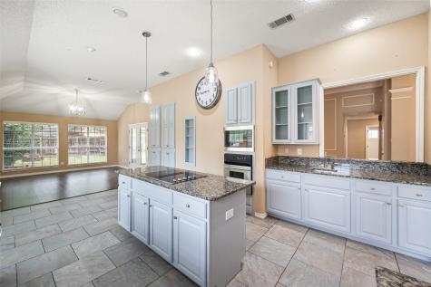 6101 Fox Hunt Drive Arlington TX 76001