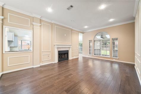 6101 Fox Hunt Drive Arlington TX 76001