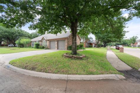 6101 Fox Hunt Drive Arlington TX 76001