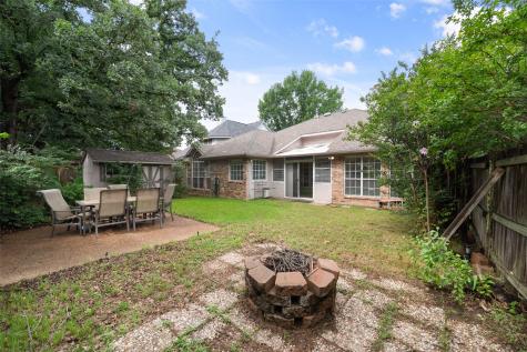 6101 Fox Hunt Drive Arlington TX 76001