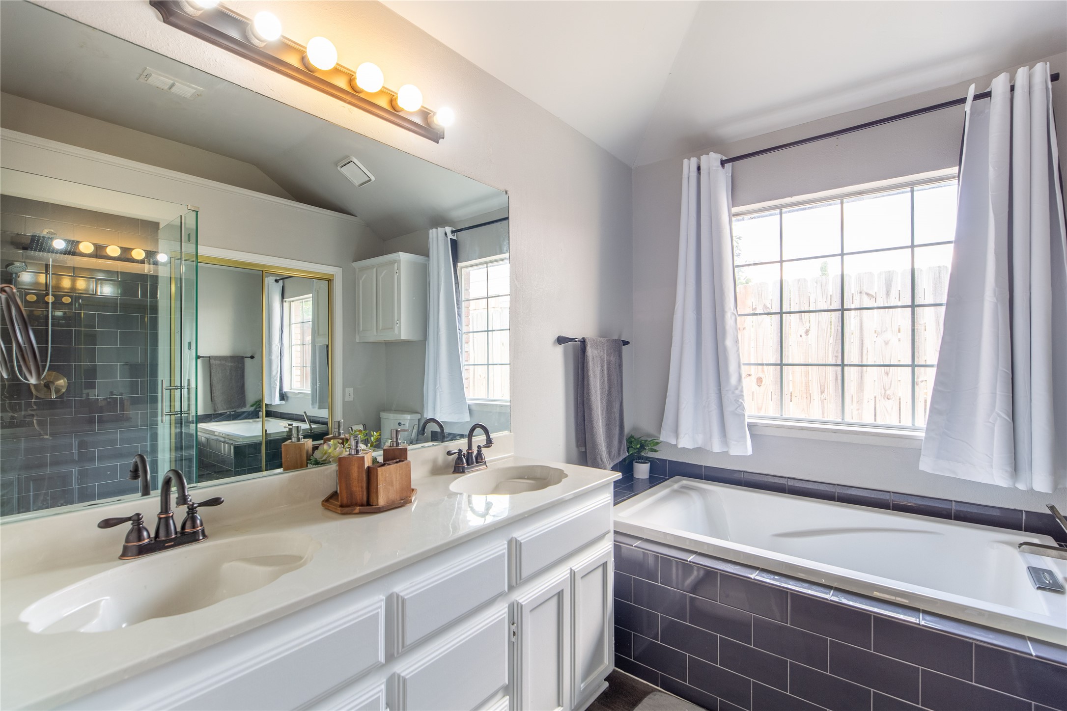 3307 Renaissance Drive Dallas TX 75287