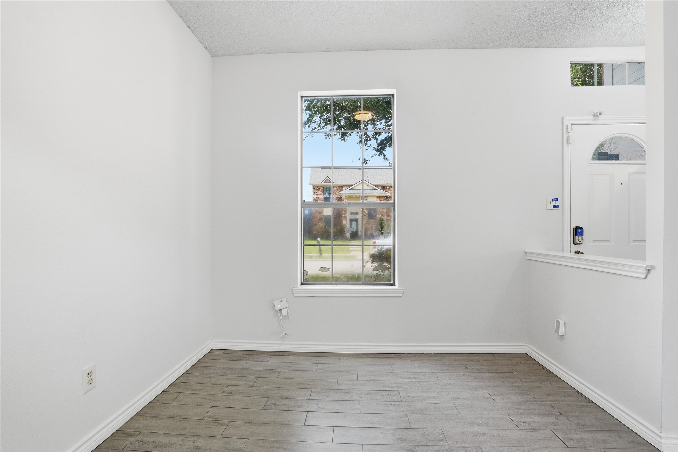 2142 Falcon Ridge Drive Carrollton TX 75010