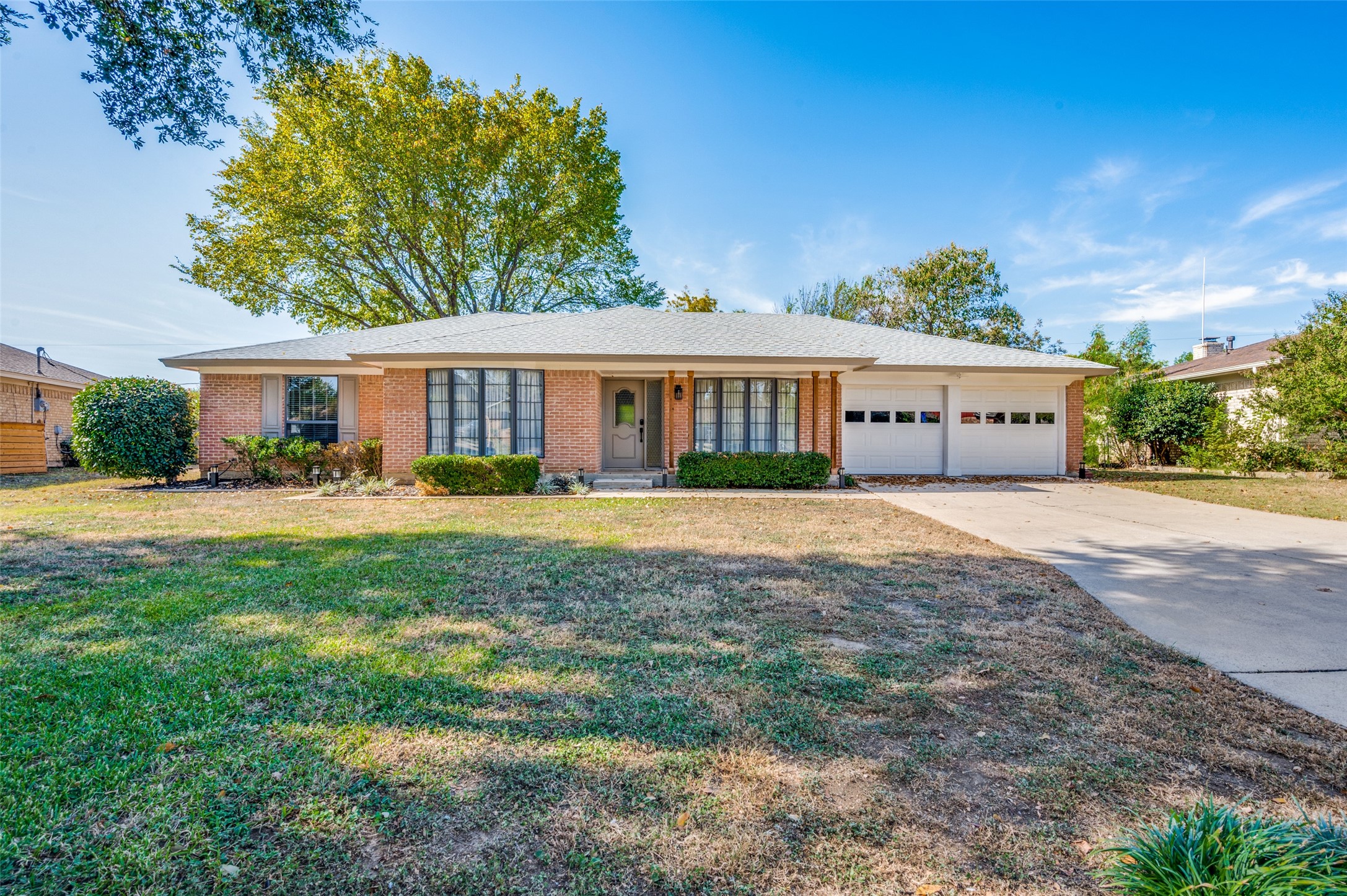 3613 Holland Drive North Richland Hills TX 76180