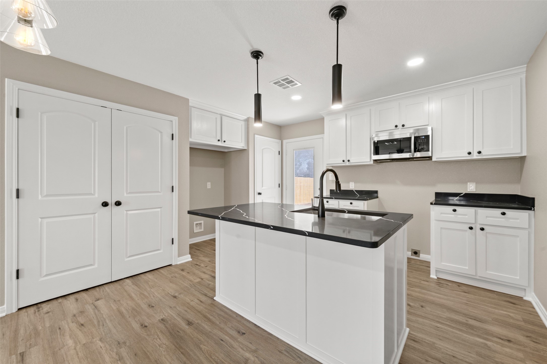 940 Holt Avenue Waco TX 76706