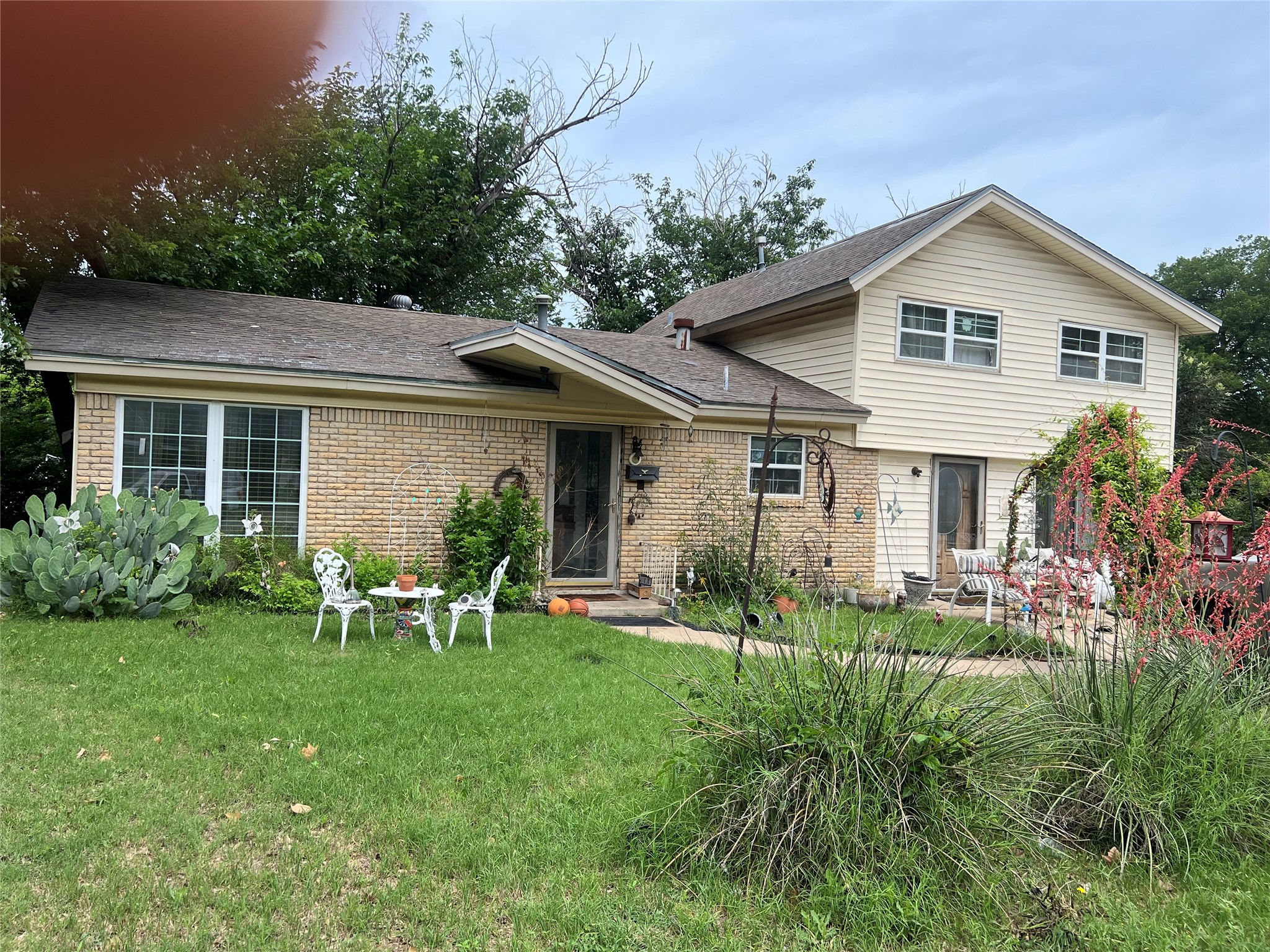 5001 Caroldean Court Haltom City TX 76117