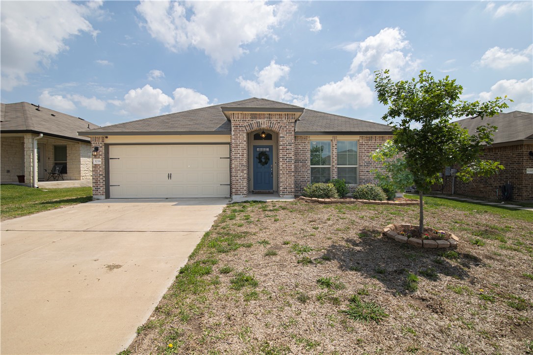 3216 Beutel Road Lorena TX 76655