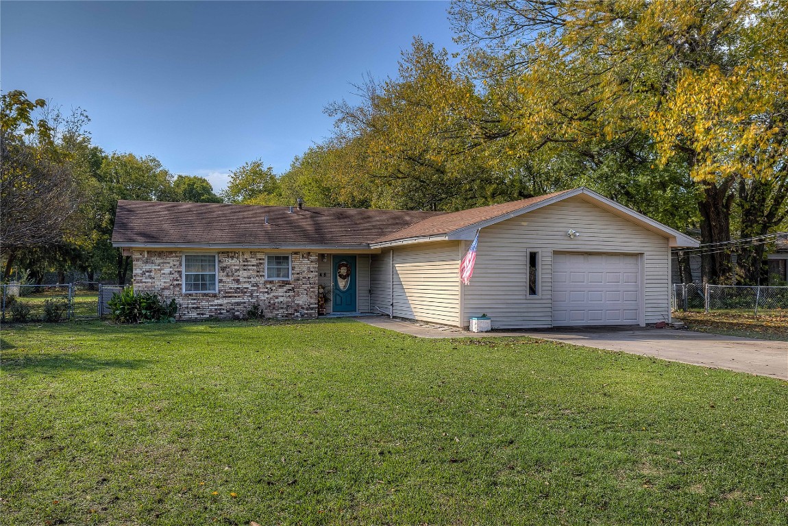 648 Forrester Street Greenville TX 75401