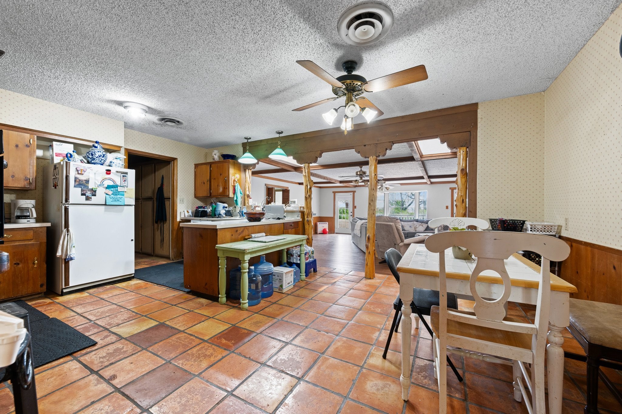 1944 County Road 401 Alvarado TX 76009